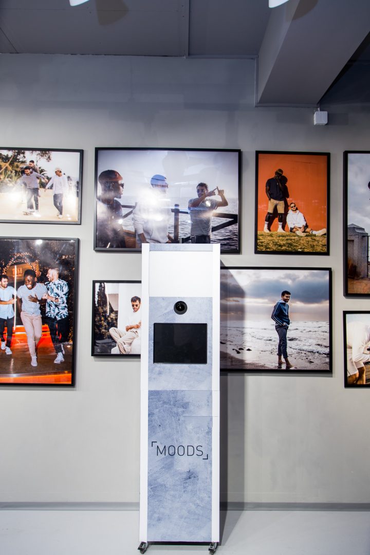 Moods custom photobooth oslo original hip cool grand opening shop store