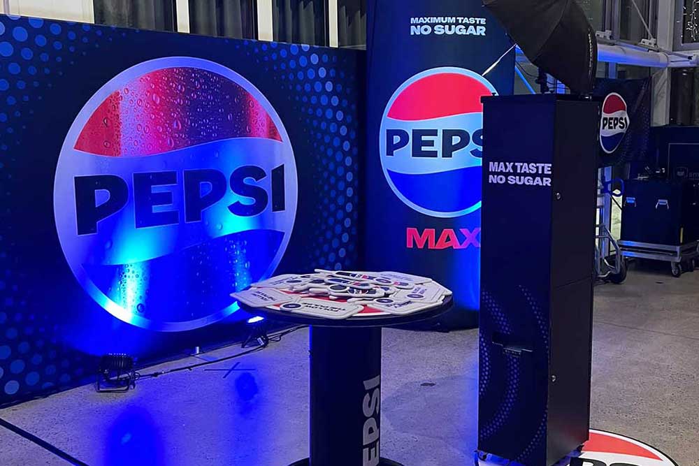 Blitzbox Photo Booth I Samarbeid Med Nova Vista For Pepsi
